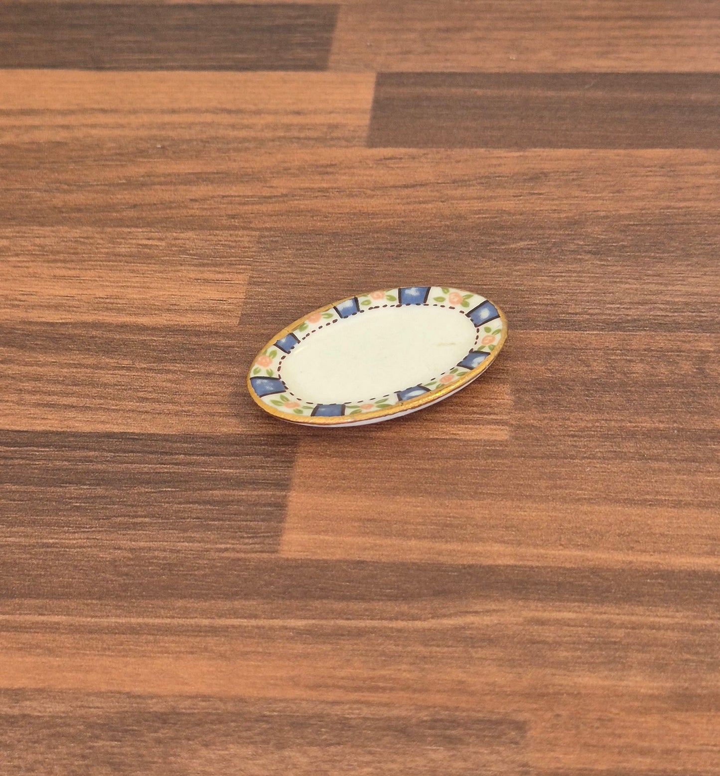 Porcelæn fad