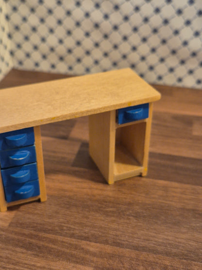 Lundby  skrivebord
