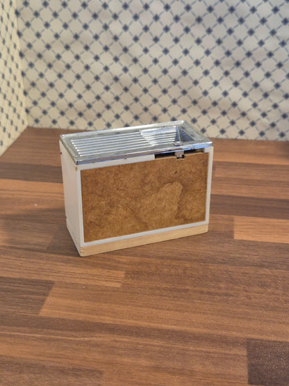 Lundby  vaskeskab med mangler