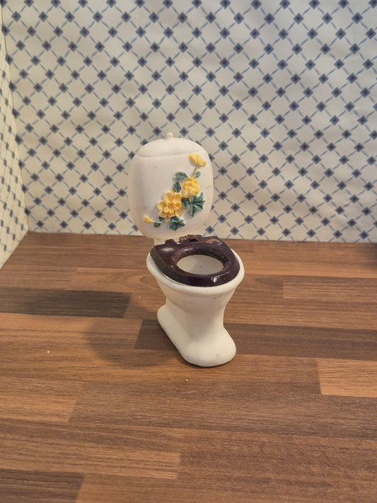 1:12  toilet
