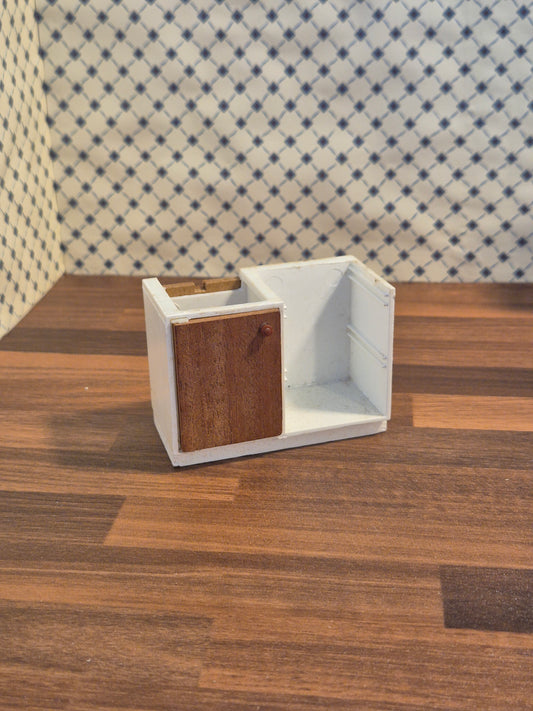 Lundby  køkkenelement med mangler