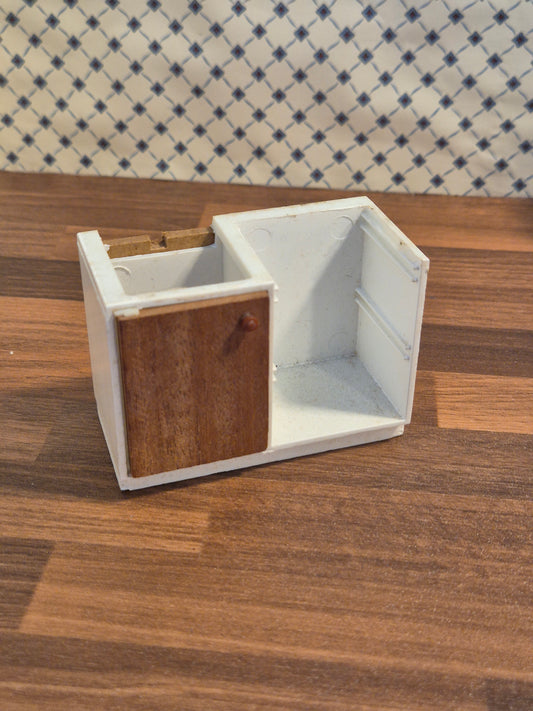 Lundby  køkkenelement med mangler
