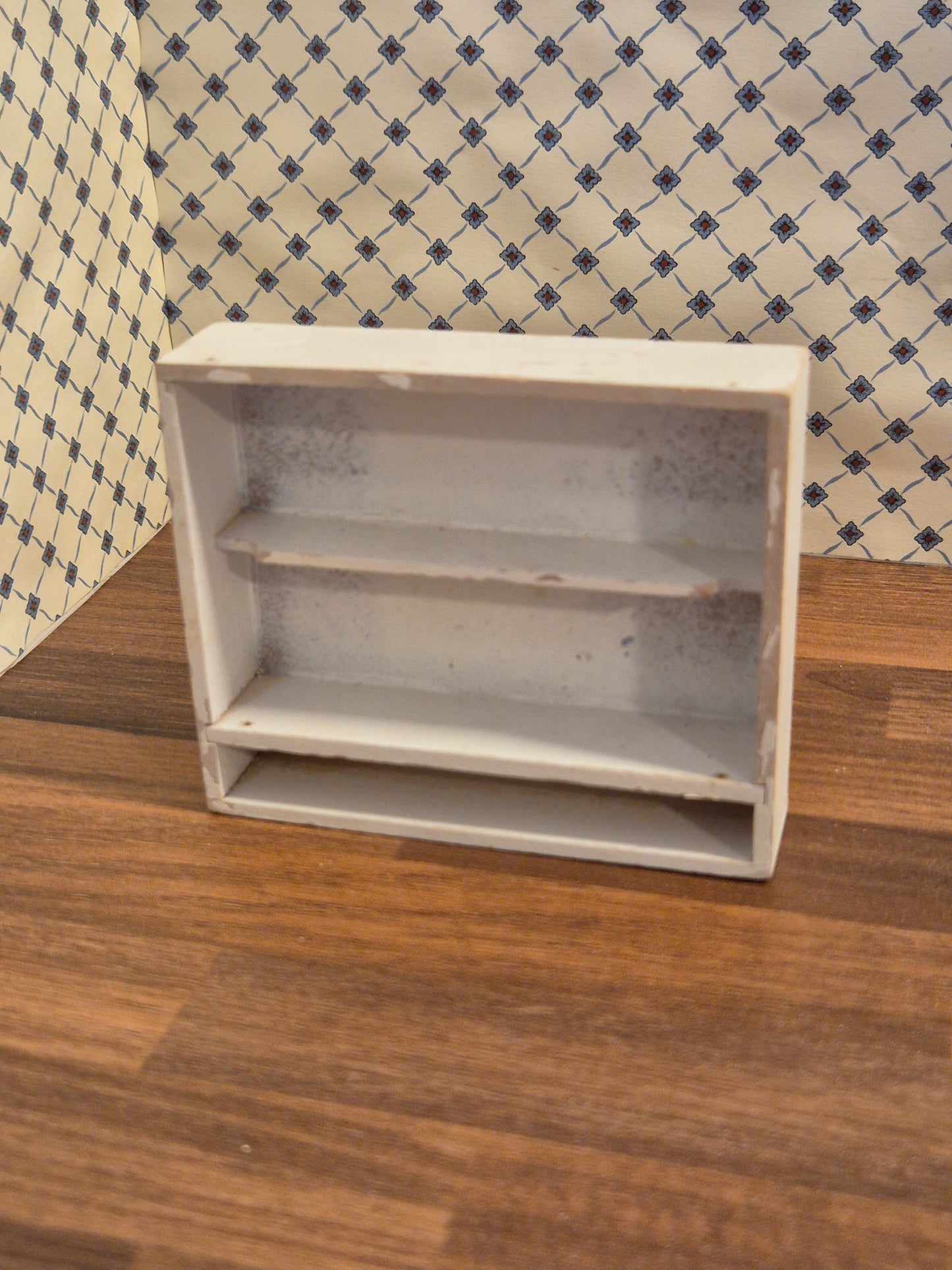 Lundby  køkkenskab med mangler