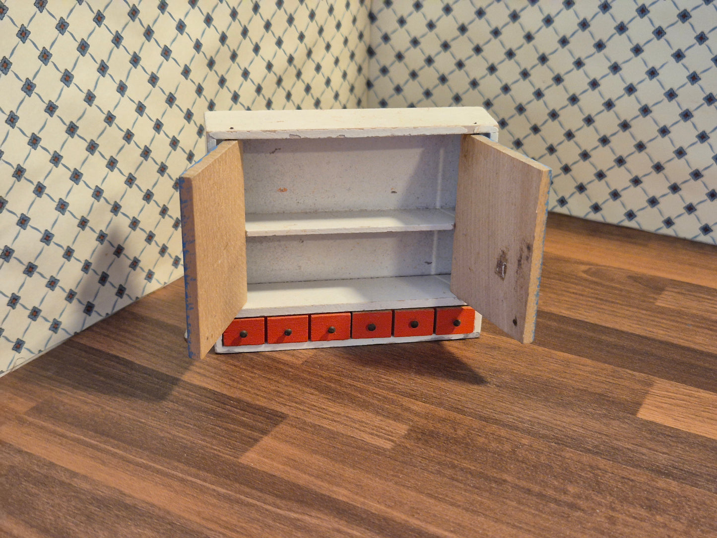 Lundby  køkkenskab
