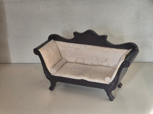1:12 sofa