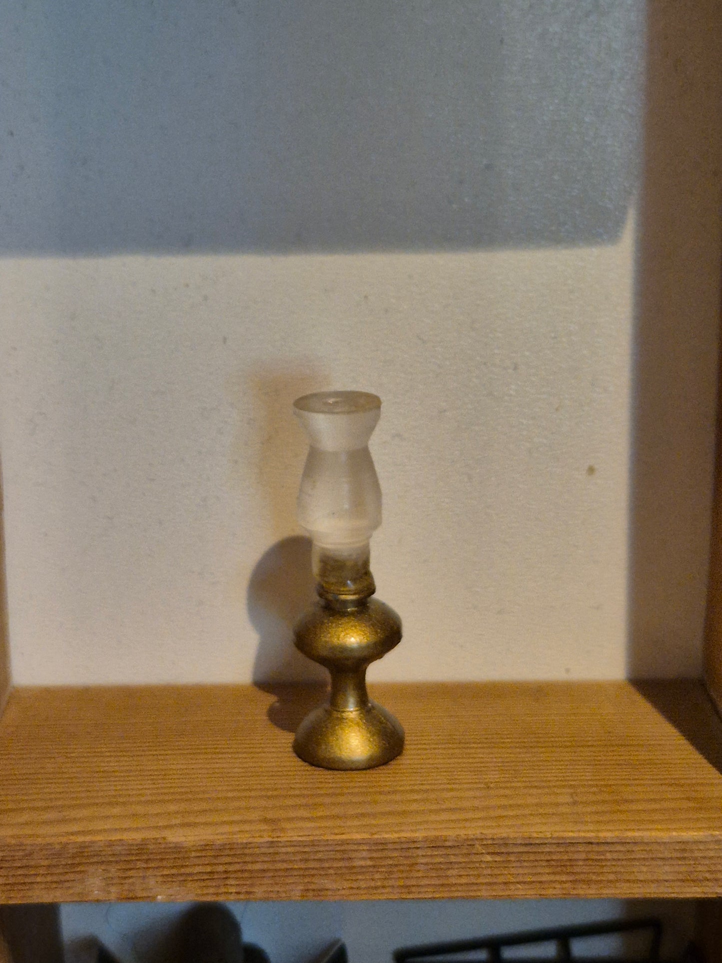 1:12 Petroleumlampe