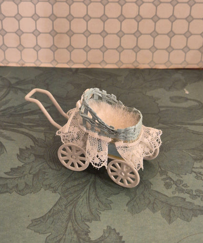 1:18 Puppenwagen für Puppenhaus